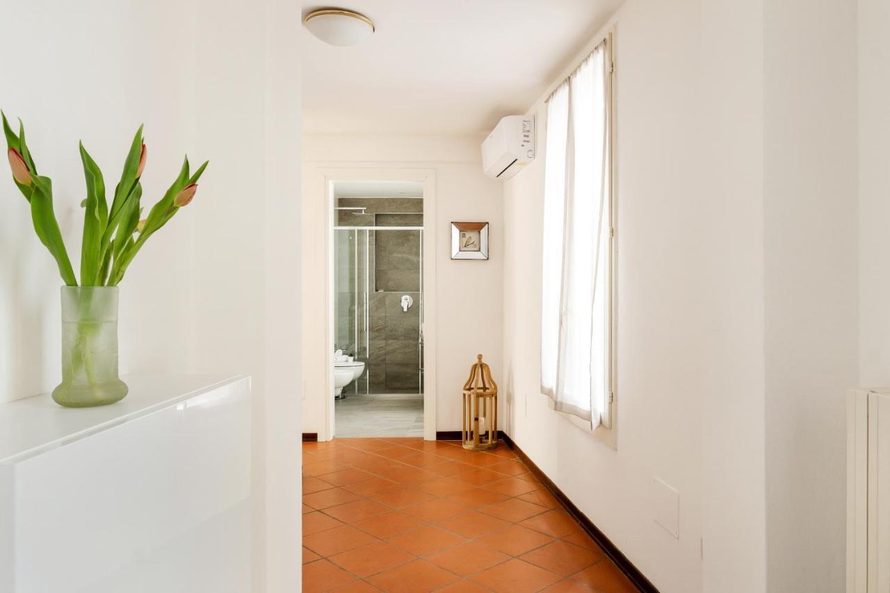 Lo Scrigno Delle 2 Torri! Nel Cuore Del Centro, Vicino A Via Rizzoli Bologna Exterior foto