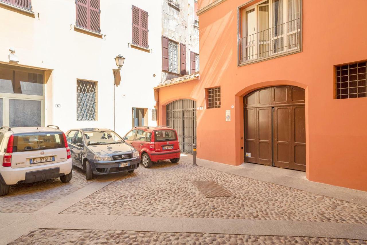 Lo Scrigno Delle 2 Torri! Nel Cuore Del Centro, Vicino A Via Rizzoli Bologna Exterior foto